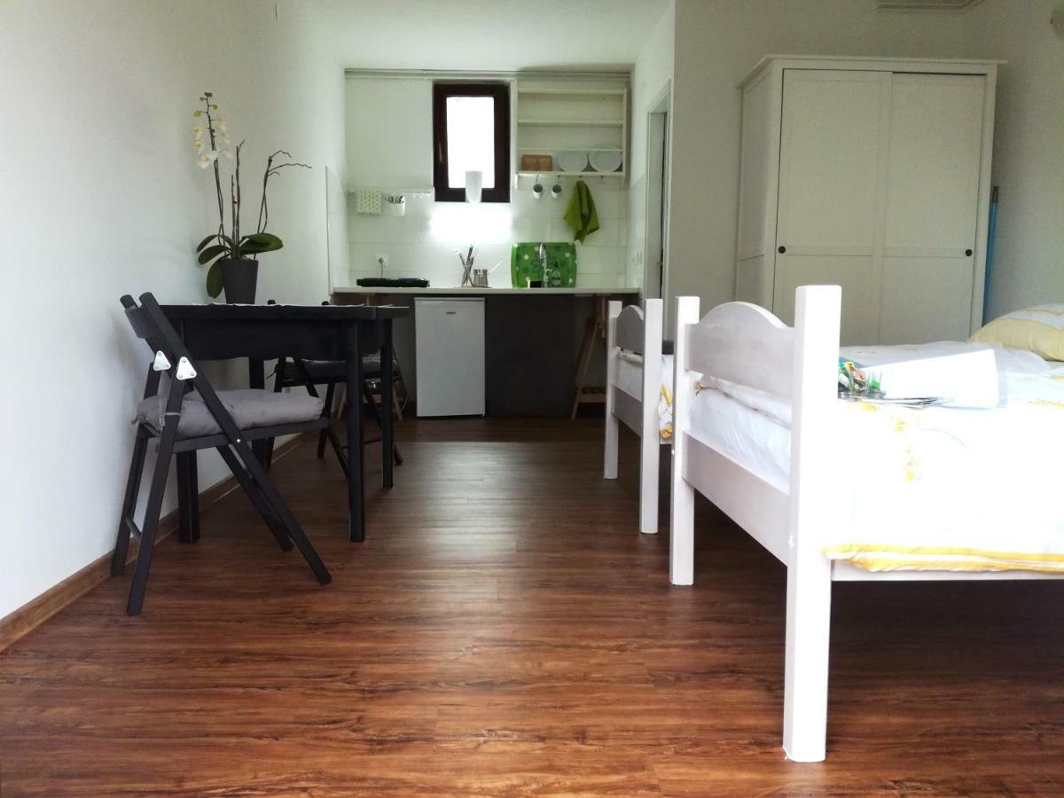 Bright Side Studios Ljubljana Ngoại thất bức ảnh
